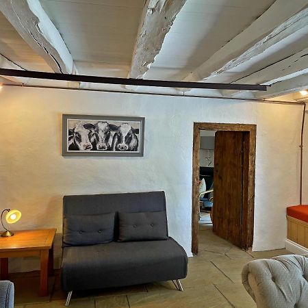 Villa Champs Chevrier à Mezieres-sur-Issoire Extérieur photo