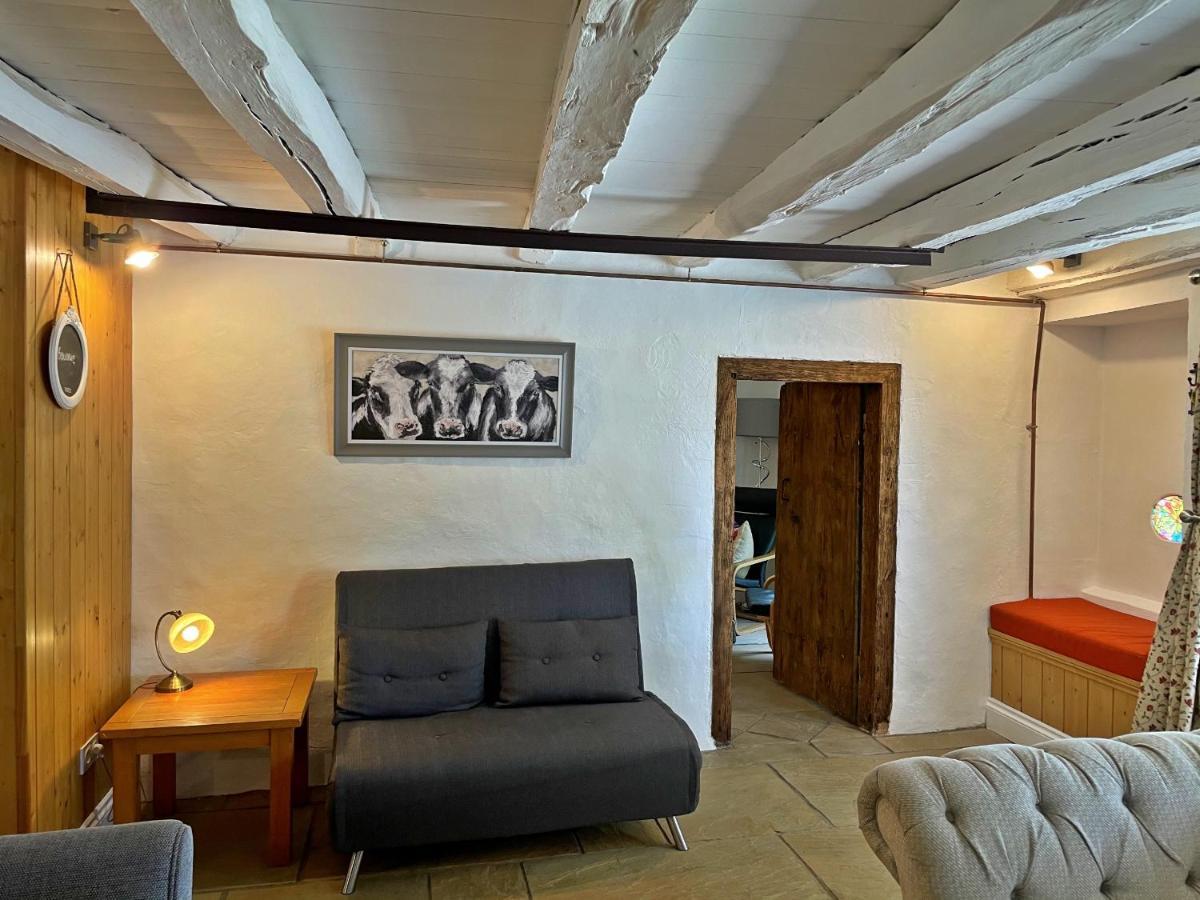 Villa Champs Chevrier à Mezieres-sur-Issoire Extérieur photo