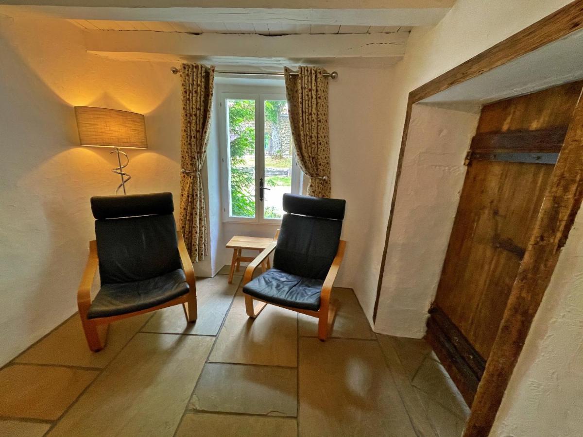 Villa Champs Chevrier à Mezieres-sur-Issoire Extérieur photo
